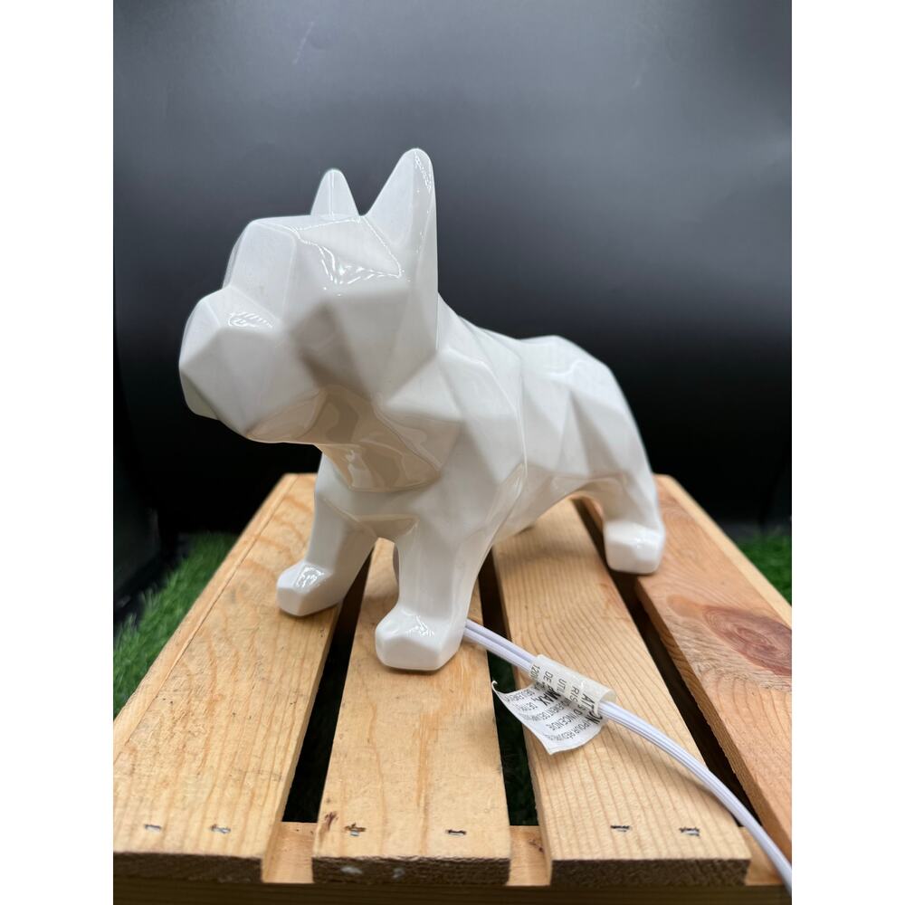 Geometric White Bulldog Lamp – Needs Bulb